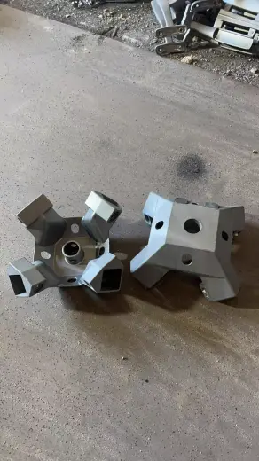 Rhombic dodecahedron 304 stainless steel frame, hubs and on-site assembly 3
