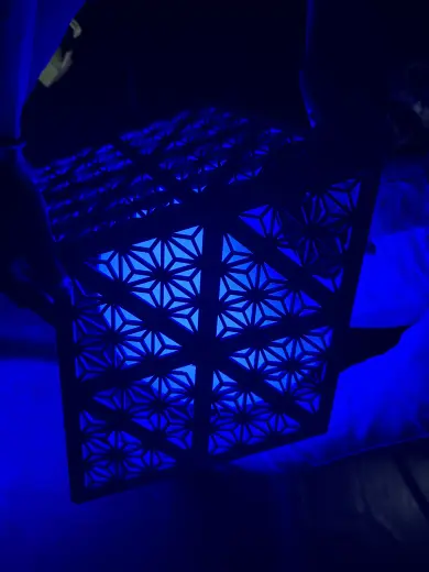 Laser-cut rhombic dodecahedron lamp 3