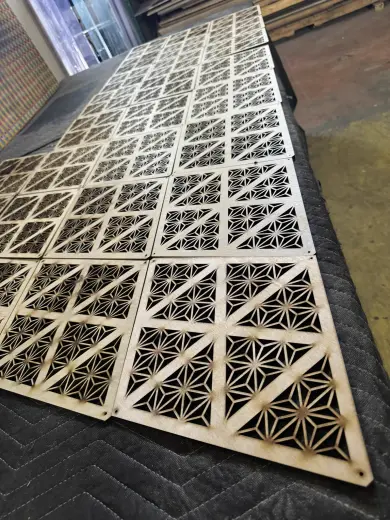 Laser-cut rhombic dodecahedron lamp 5