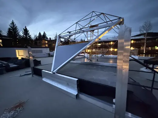 Rhombic pyramid event stage structure in the mountains 8